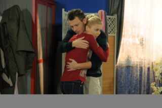Pierwsza miłość. Jowita (Joanna Opozda), Radek (Mateusz Banasiuk)