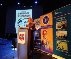 Chcą być na krok przed przemocą w rodzinie. Zespół Oświatowy w Krześlinie ruszył z kolejnym projektem profilaktycznym