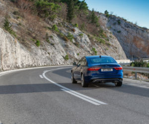Nowy Jaguar XF (2021)