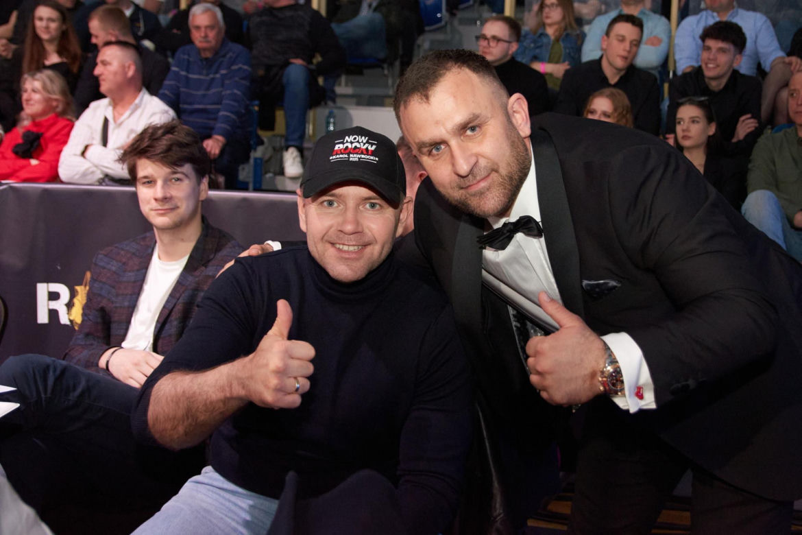 Karol Nawrocki i bokserzy