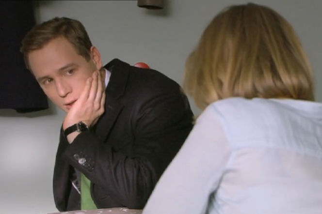 	O mnie się nie martw 2 sezon odc. 4. Marcin Kaszuba (Stefan Pawłowski), Iga Małecka (Joanna Kulig)