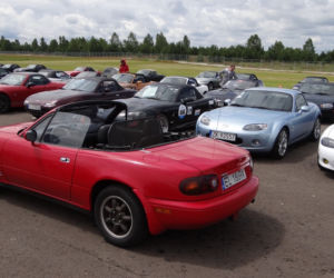 Mazda MX-5 - zlot 2014 fanów w Polsce na torze Jastrząb