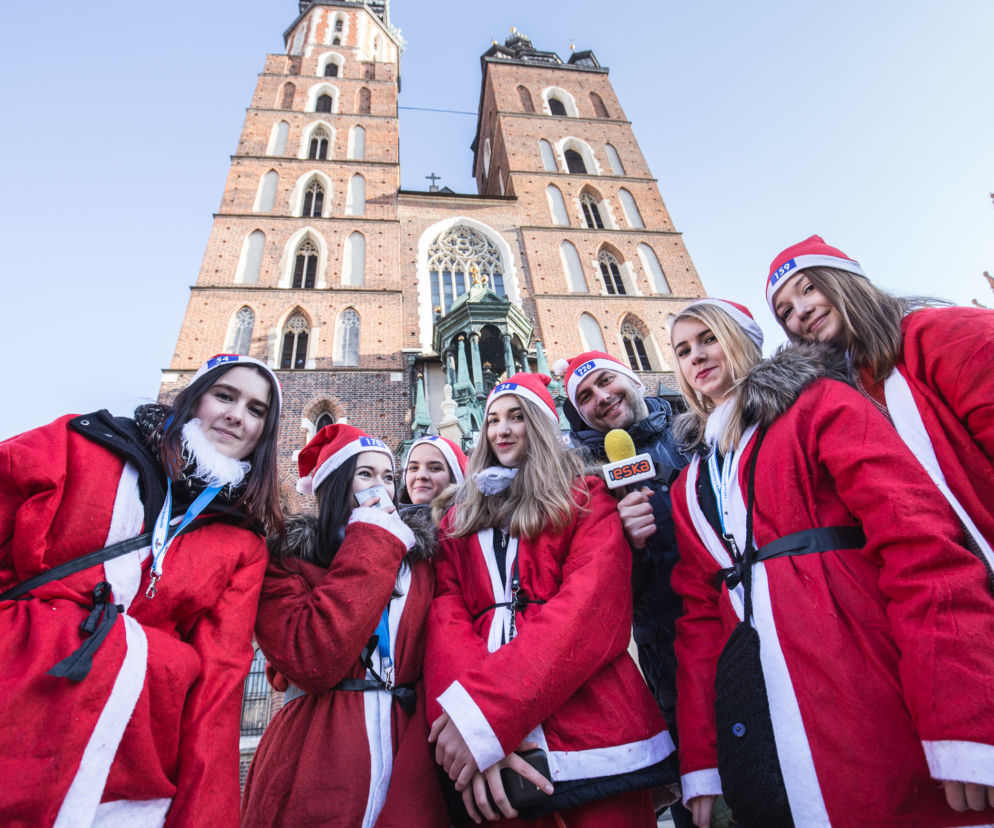 Mikołaje opanowały krakowski Rynek!