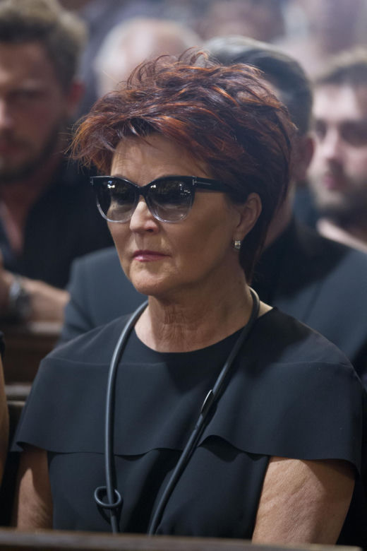 Jolanta Kwaśniewska wystrojona w małą czarną. Co za nogi!