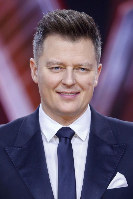 Rafał Brzozowski miał zarobić kokosy podczas rejsów wycieczkowcami. Muzyk dementuje plotki