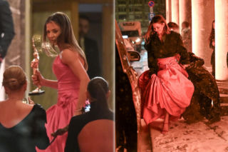 Różowa Anna Lewandowska z wielkim dekoltem reprezentuje męża i czeka na schodach! Te zdjęcia to perełki