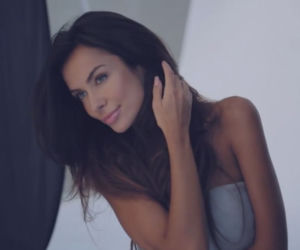 Natalia Siwiec w reklamie tuszu (1)