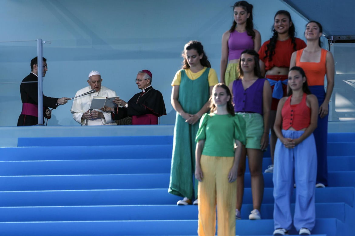 ŚDM 2023 w Lizbonie. Tłumy wiernych i wielka spowiedź. Podczas, której obecny jest Papież Franciszek