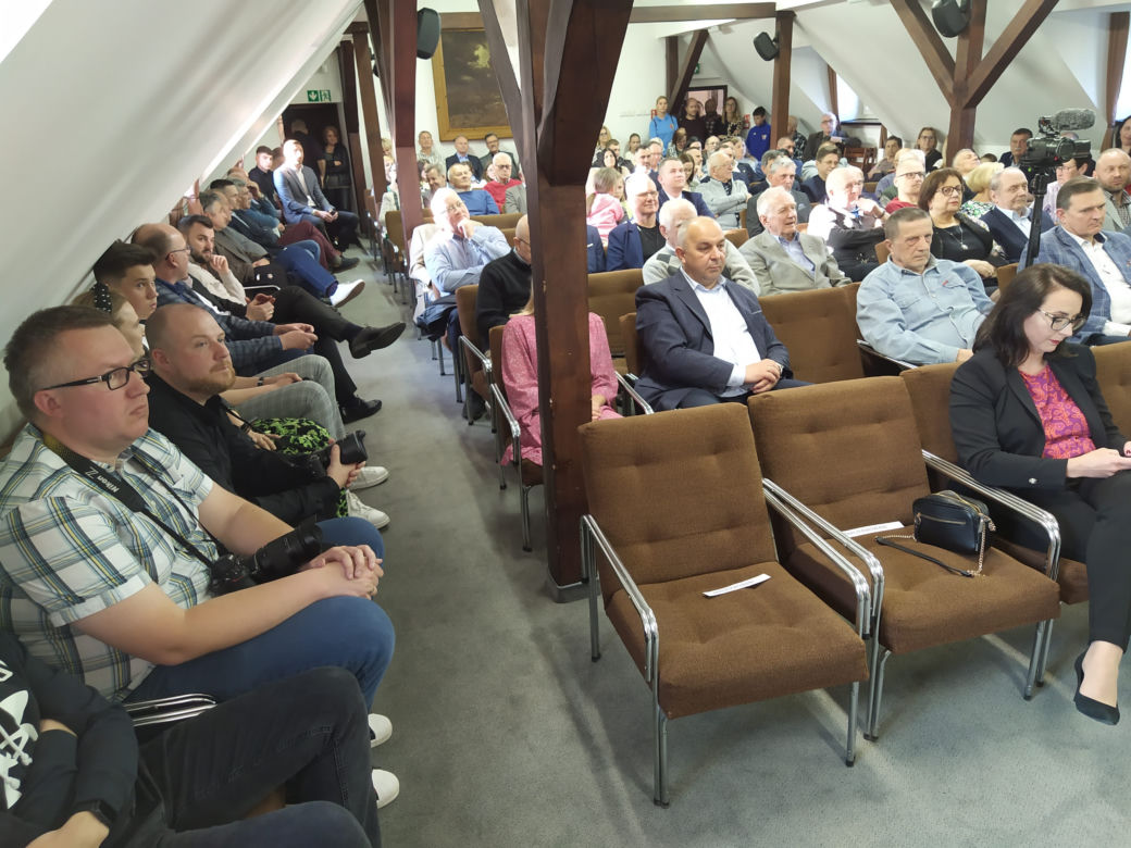 Zdjęcia z otwarcia wystawy o historii piłki nożnej w siedleckim Muzeum Regionalnym