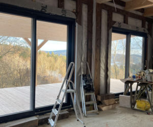 Remont drewnianej chaty w Tropiu (woj. małopolskie)