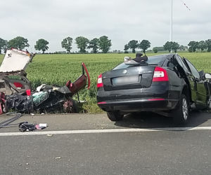 Koszmarny wypadek w Głuchowie pod Toruniem - dwie ofiary śmiertelne, w tym 7-latka