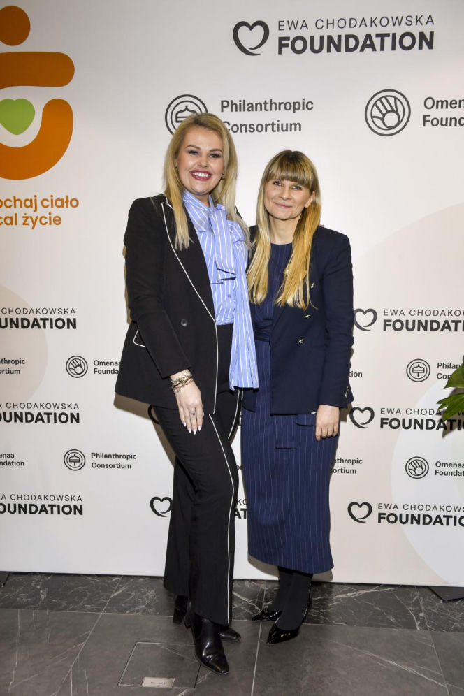 "Pokochaj swoje ciało": Omenaa Mensah, Joanna Przetakiewicz, Ewa Chodakowska, Kinga Zawodnik, Maffashion