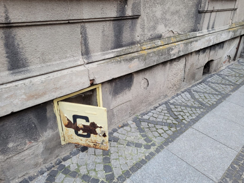 Opolskie/Lokator wykręcił rurę z instalacji gazowej; cudem nie doszło do tragedii