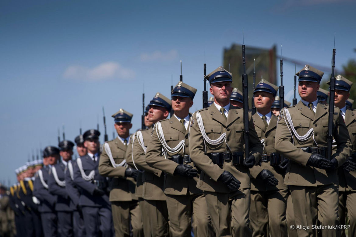 Defilada wojskowa 15 sierpnia w Warszawie