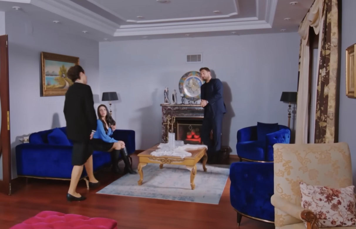 Miłość i nadzieja, odcinek 326: Bahar, Cavidan, Kuzey