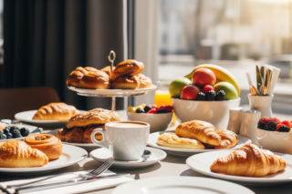 Najlepsze śniadania w Katowicach. Która kawiarnia oferuje idealny początek dnia?