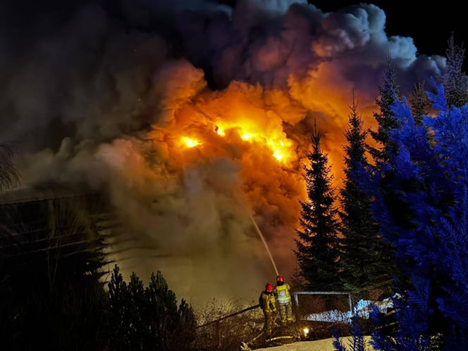 Pożar w hotelu w Małopolsce. Ogień wybuchł w trakcie wesela, są poszkodowani