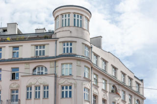 Kamienica przy Bagatela 15/ Klonowa. to projekt Władysława Marconiego