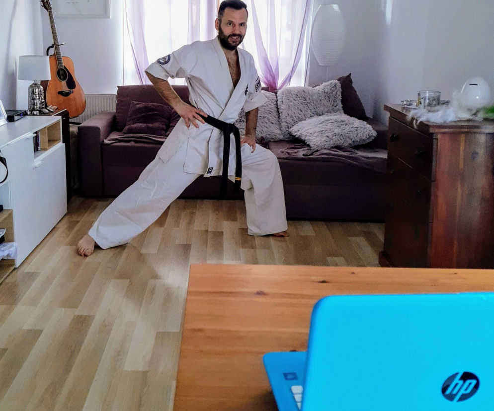Darmowe treningi karate przez internet. Poruszaj się i sprawdź swoje siły z klubem SHIRO