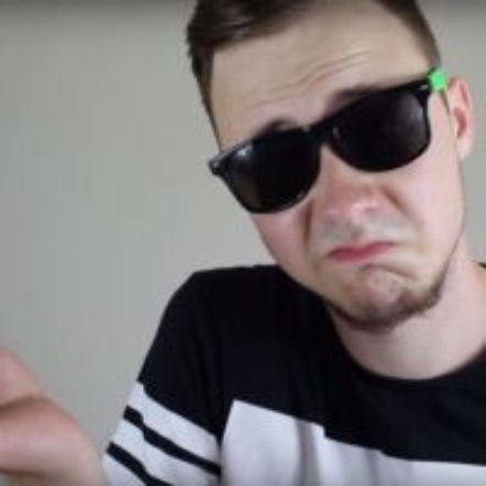 Despacito i Fidget Spinner - dwa największe hity w jednym teledysku VIDEO