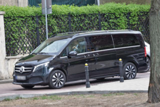 Minister Kierwiński wpadł do fryzjera