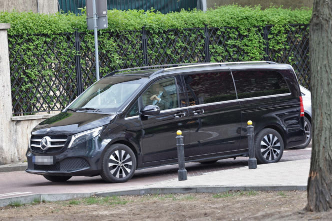 Minister Kierwiński wpadł do fryzjera