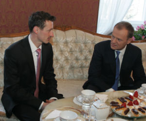 Adam Małysz, Donald Tusk