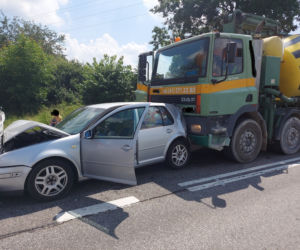Efekt domina! 5 aut zderzyło się w Wąchocku, są poszkodowani 