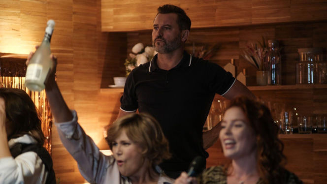 Na dobre i na złe odc. 975. Borys Jakubek (Marcin Zacharzewski), Jadzia (Aldona Jankowska), Maja Skawina (Katarzyna Wuczko)