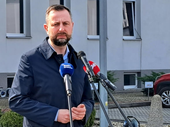 Żołnierze USA zostają w Polsce? Szef MON uspokaja po medialnej burzy
