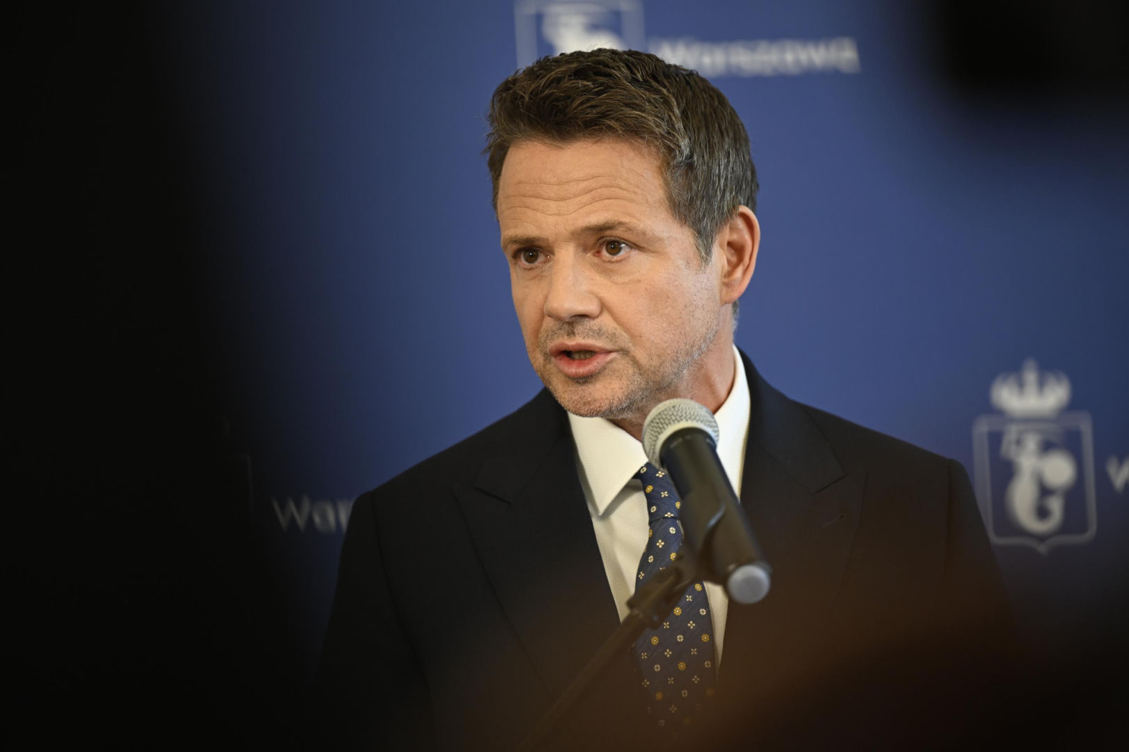 40 tys. podpisów przeciw Trzaskowskiemu. Czy mogą go odwołać? Te liczby są kluczowe