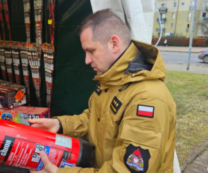 Kontrole w punktach sprzedaży fajerwerków