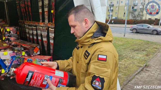 Kontrole w punktach sprzedaży fajerwerków