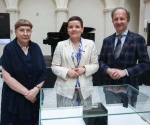 Bezcenny skarb wrócił do Krakowa. Towarzyszył królowi w ostatniej drodze