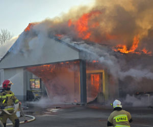 Kolejny market spłonął w Polkowicach. To już drugi taki pożar w krótkim czasie!