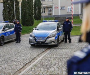 Kielecka policja odebrała 4 elektryczne radiowozy