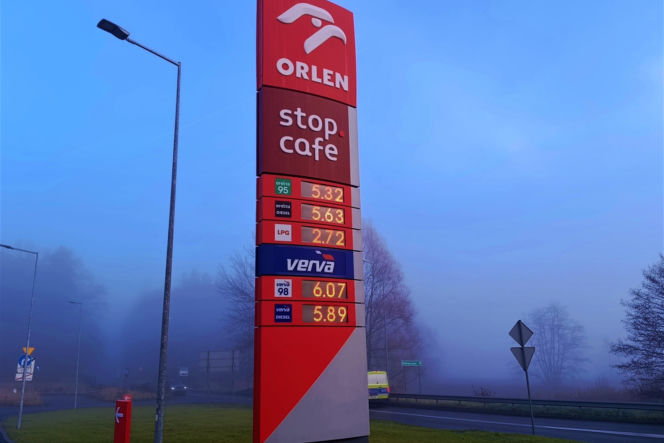 Ceny paliwa w Lubieszynie przy granicy z Niemcami