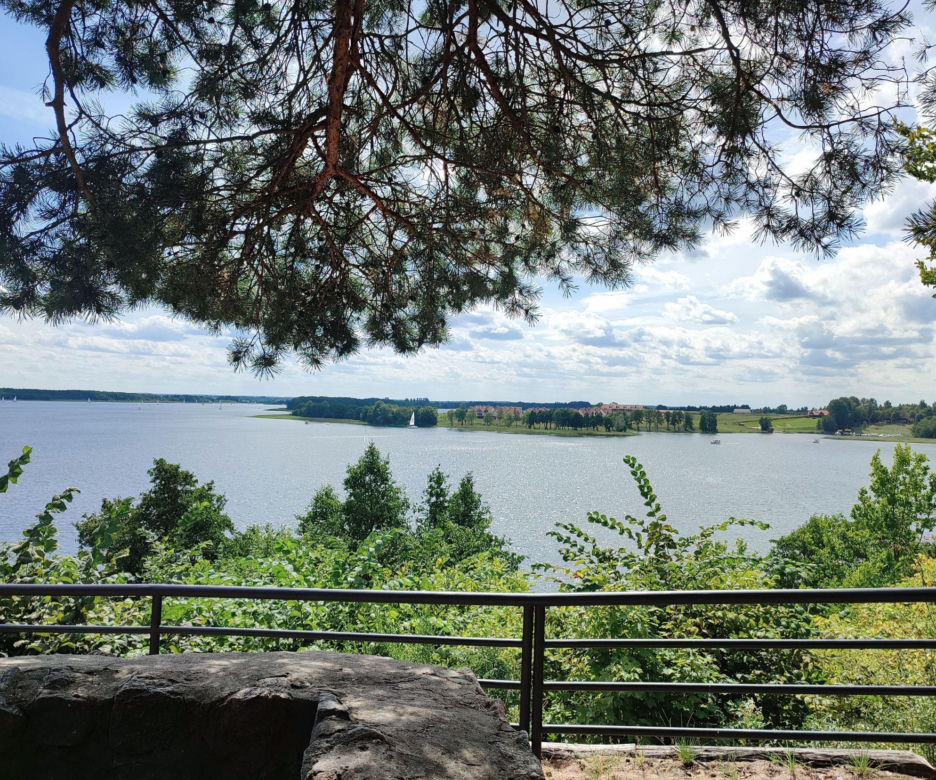 Punkt widokowy nad jeziorem Święcajty