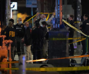 Zamach w USA! Mordował z napisem własność Allaha na piersiach