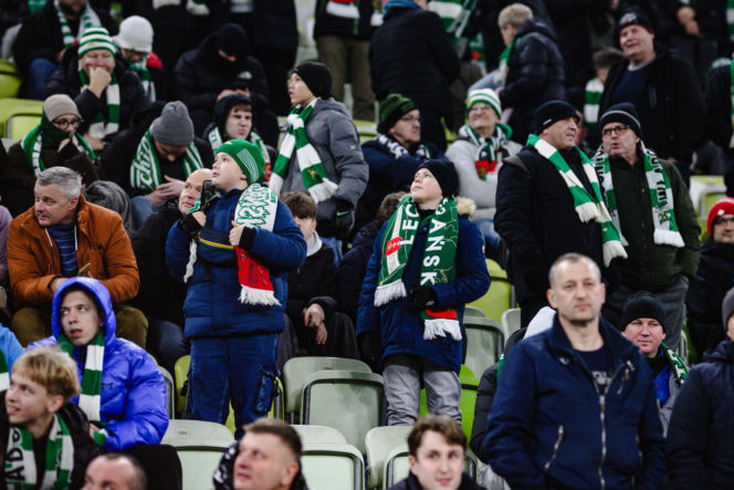 Lechia Gdańsk - Górnik Zabrze, zdjęcia kibiców i zawodników z meczu 18, kolejki PKO BP Ekstraklasy