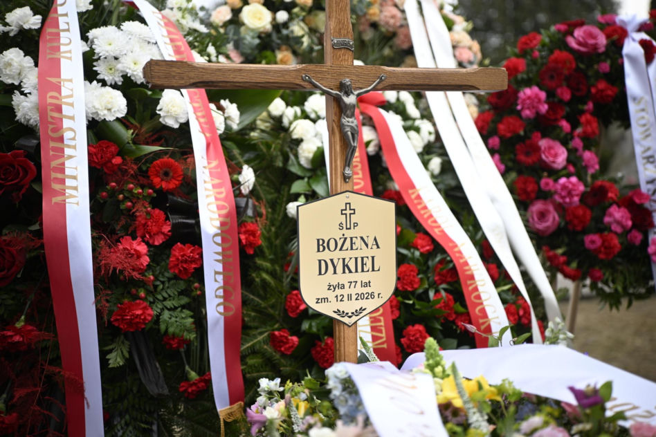 Bożena Dykiel spoczęła na Powązkach Wojskowych