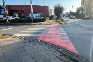 Nowe przejścia pieszo–rowerowe na Zatorzu. Rowerzyści legalnie pojadą chodnikiem przy Święciechowskiej