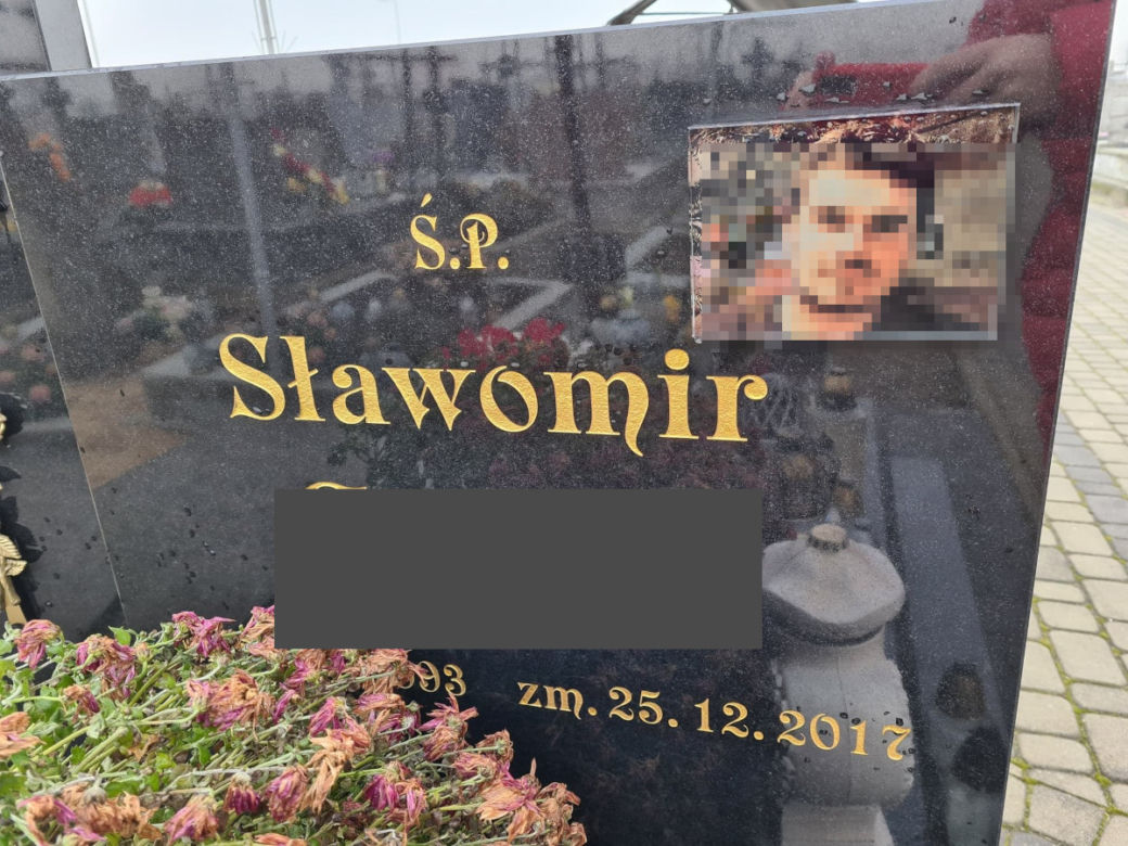 Groby 5 młodych ludzi, którzy zginęli w Boże Narodzenie w Tryńczy [ZDJĘCIA]