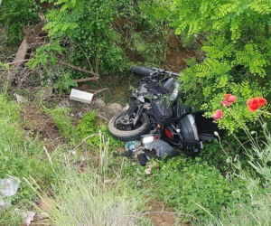 Policjanci z Myślenic i Bochni uratowali pechowego motocyklistę. Przeleżał w rowie pięć dni