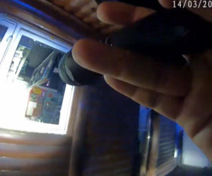 Włamywacz z Torunia zatrzymany na gorącym uczynku. Policja pokazała szczegóły akcji