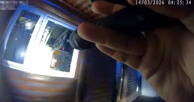 Włamywacz z Torunia zatrzymany na gorącym uczynku. Policja pokazała szczegóły akcji