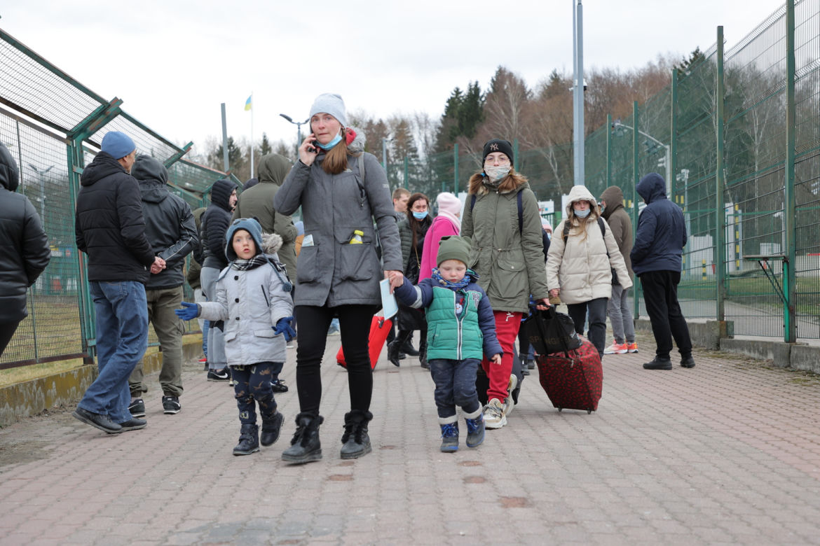 Uchodźcy z Ukrainy w Polsce. Dotarli do Medyki 