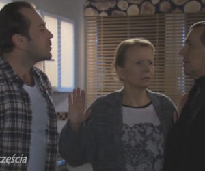 Barwy szczęścia po wakacjach 2015. Zenek Grzelak (Jan Pęczek), Basia (Sławomira Łozińska), Borys (Jakub Wieczorek)