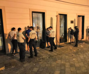 Dramat na Słowacji. Brutalne starcia kiboli Cracovii w Bratysławie