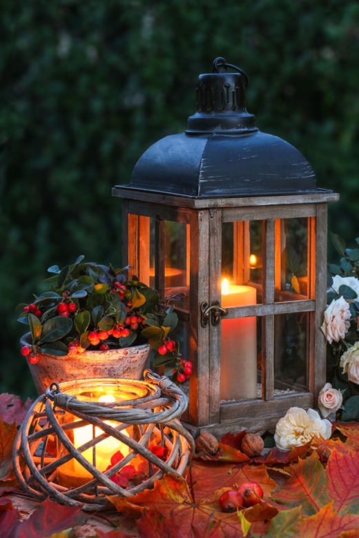 Lampion w jesiennej aranżacji